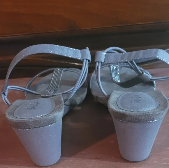 Style & Co Wedge Sandals - Picture 4 of 9